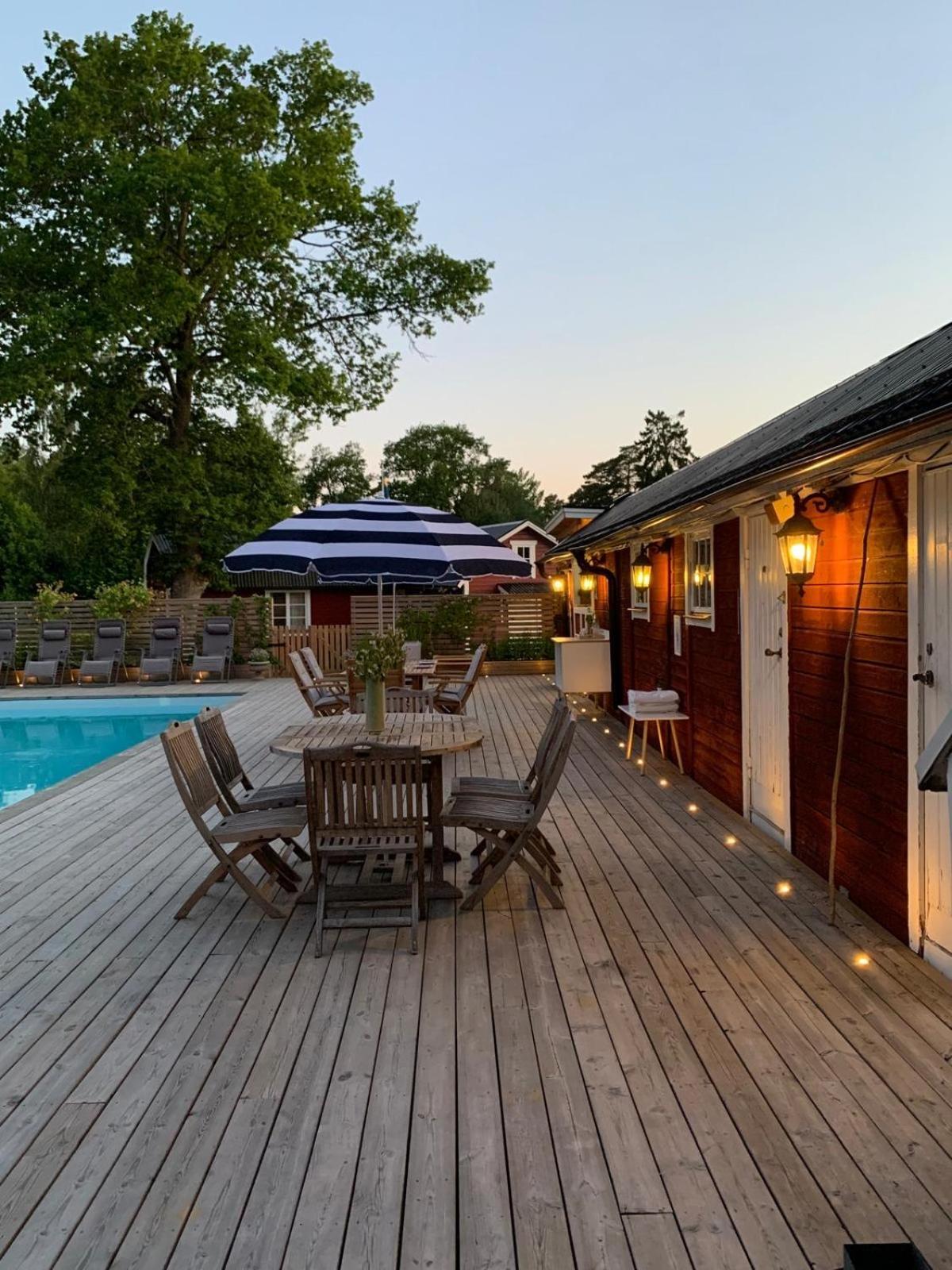 Ljusteroe Logi Lodge *